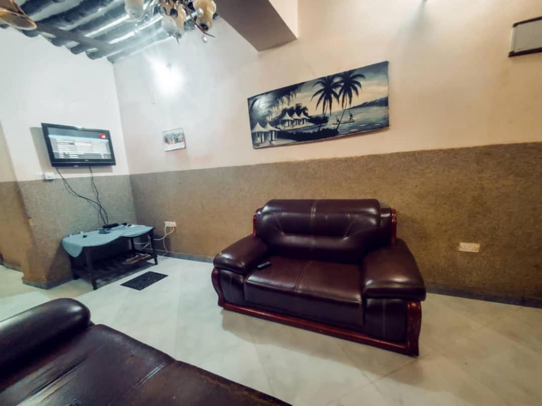 Mambo House